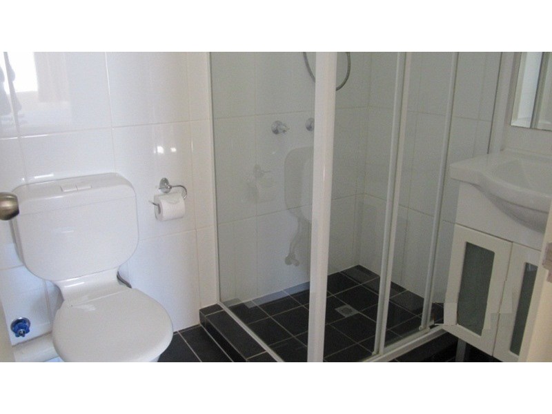 35 Old Burleigh Road, Surfers Paradise QLD 4217
