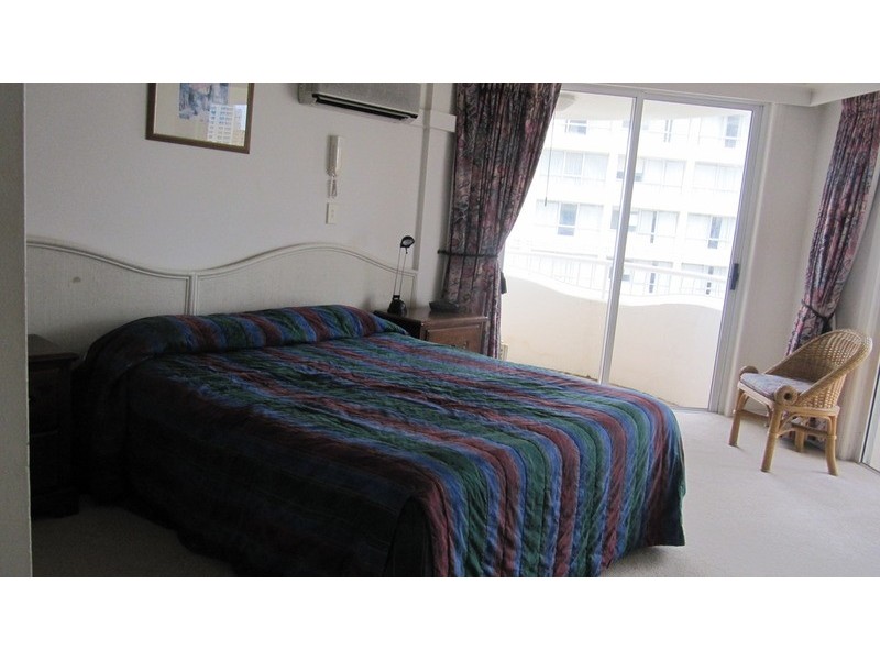 7 “Moroccan” Elkhorn Avenue, Surfers Paradise QLD 4217