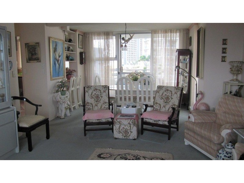 40 “Waterways” Ferny Avenue, Surfers Paradise QLD 4217