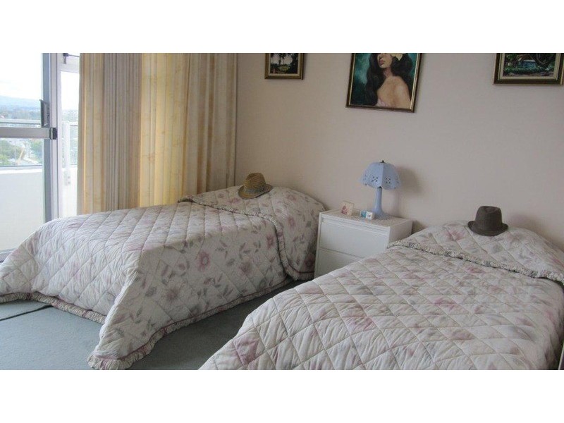 40 “Waterways” Ferny Avenue, Surfers Paradise QLD 4217