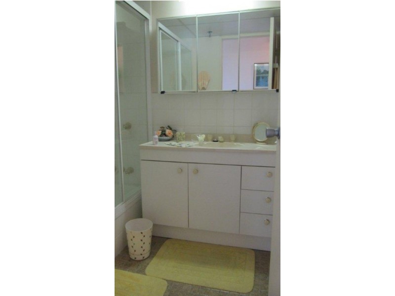 40 “Waterways” Ferny Avenue, Surfers Paradise QLD 4217