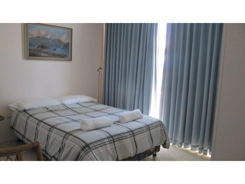 40 Waterways Ferny Avenue, Surfers Paradise QLD 4217