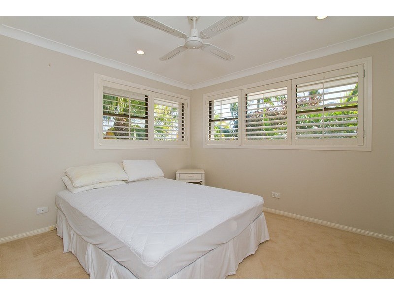 9 Norseman Court, Paradise Waters QLD 4217