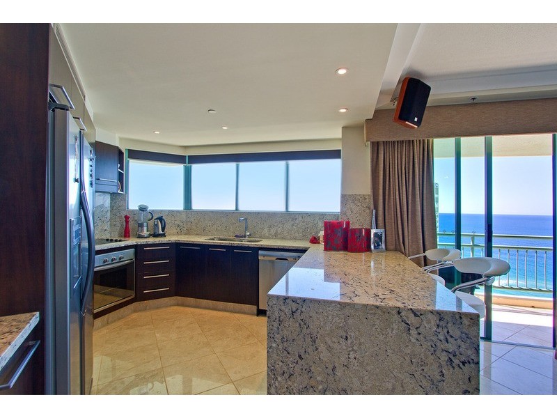 5-19 “Crown Towers” Palm Avenue, Surfers Paradise QLD 4217