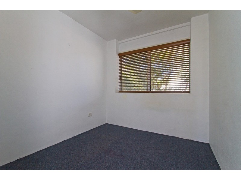 69 “Raffles Royale” Ferny Avenue, Surfers Paradise QLD 4217