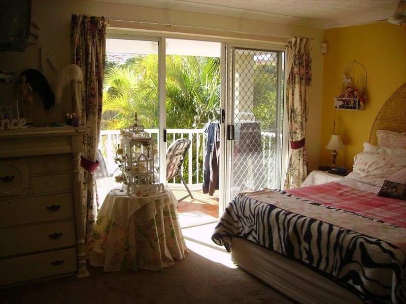 8 “Belle Haven” Dalpura Street, Chevron Island QLD 4217