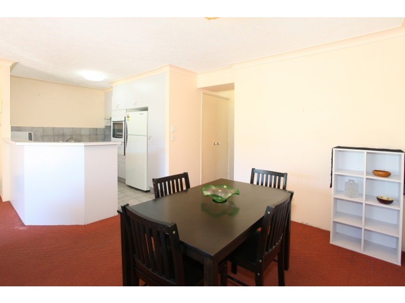 42 “Tradewinds” Beach  Parade, Surfers Paradise QLD 4217