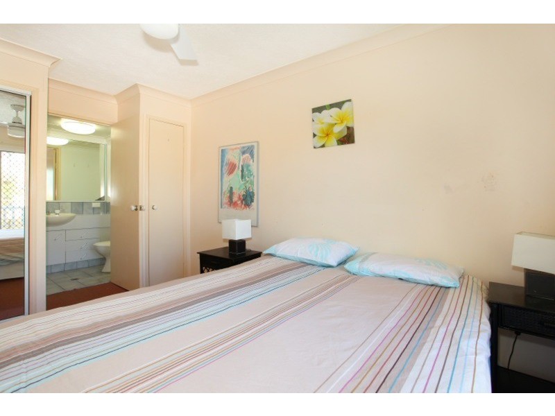 42 “Tradewinds” Beach  Parade, Surfers Paradise QLD 4217
