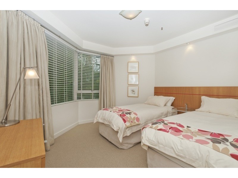 135 “Pacific Mirage” Seaworld Drive, Main Beach QLD 4217