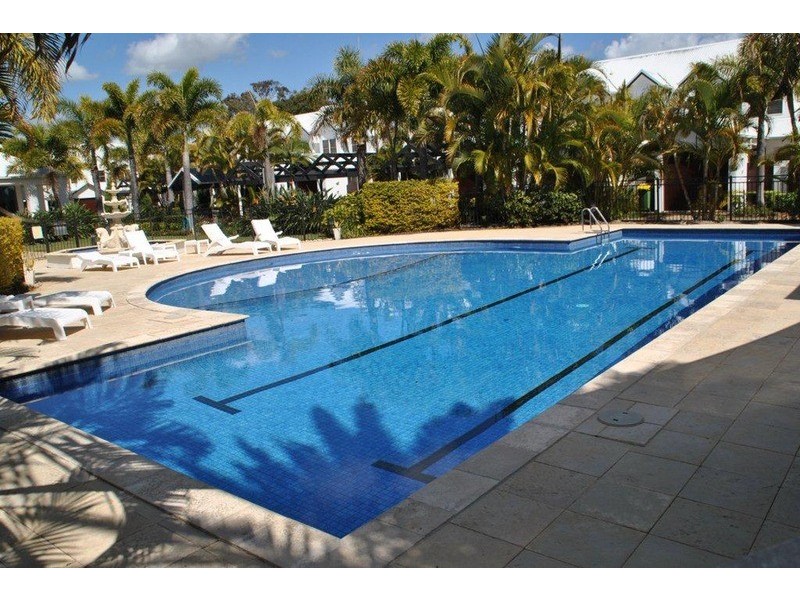 103 Salerno  Street, Surfers Paradise QLD 4217