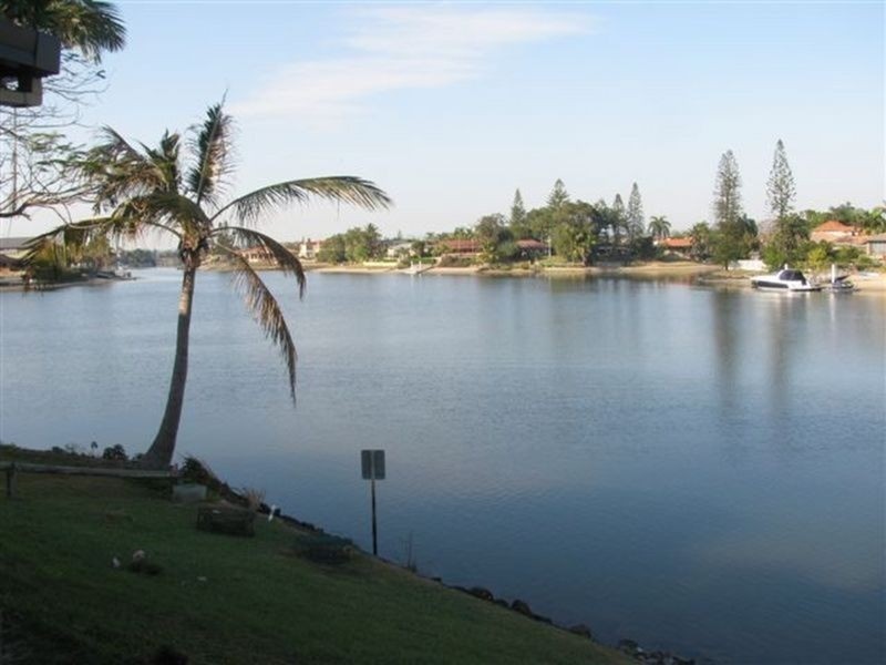 12 Orvieto  Avenue, Mermaid Beach QLD 4218