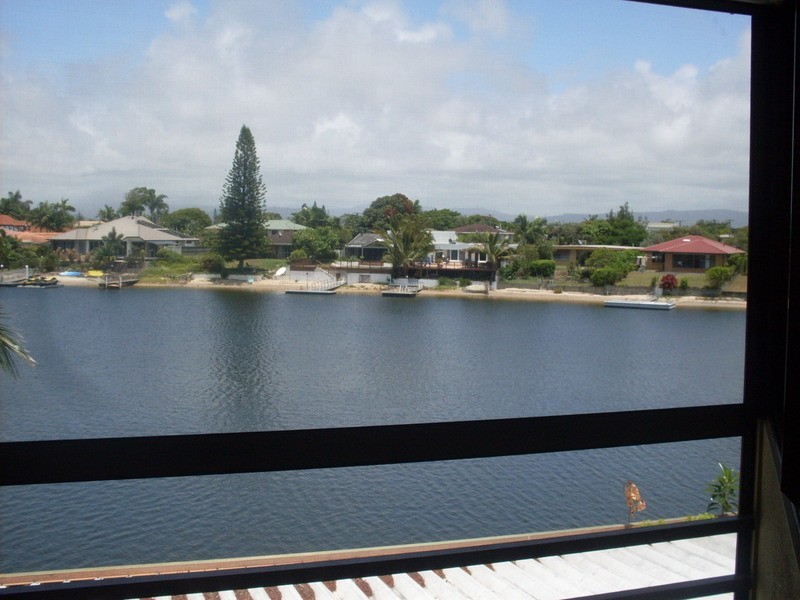 12 Orvieto  Avenue, Mermaid Beach QLD 4218