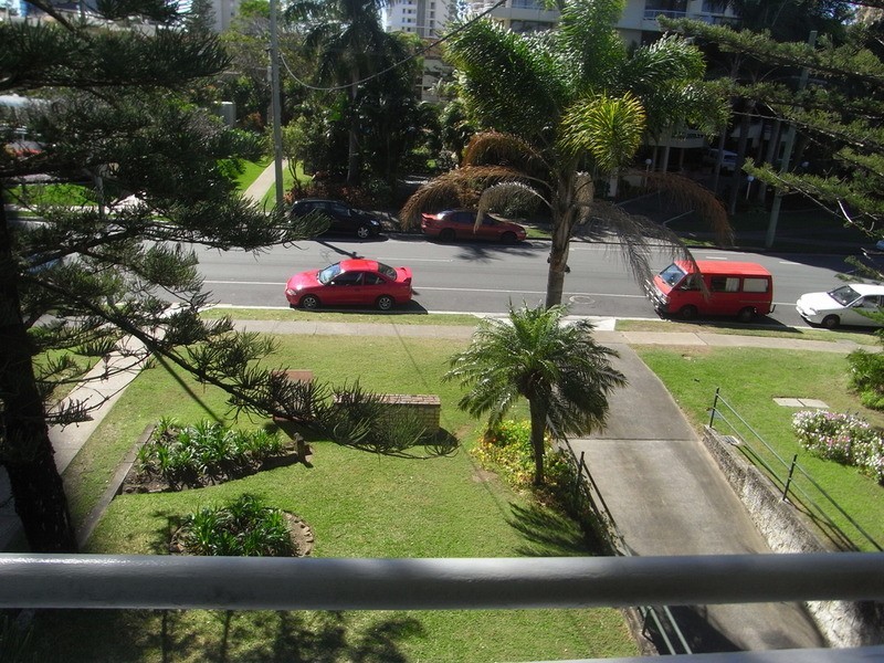 Broadbeach QLD 4218