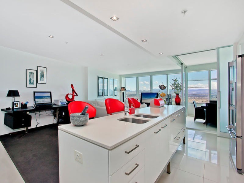 “Q1″ 9 Hamilton Avenue, Surfers Paradise QLD 4217