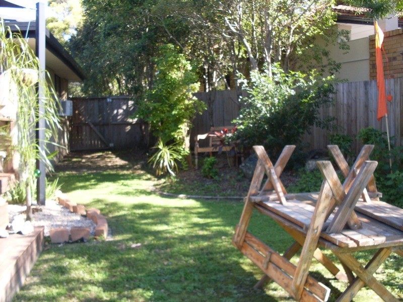 9 Rocket  Court, Benowa QLD 4217