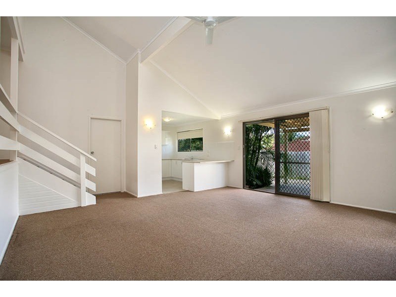 Ashmore QLD 4214