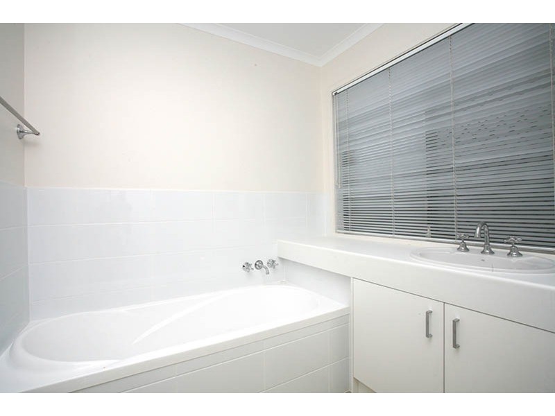 Ashmore QLD 4214