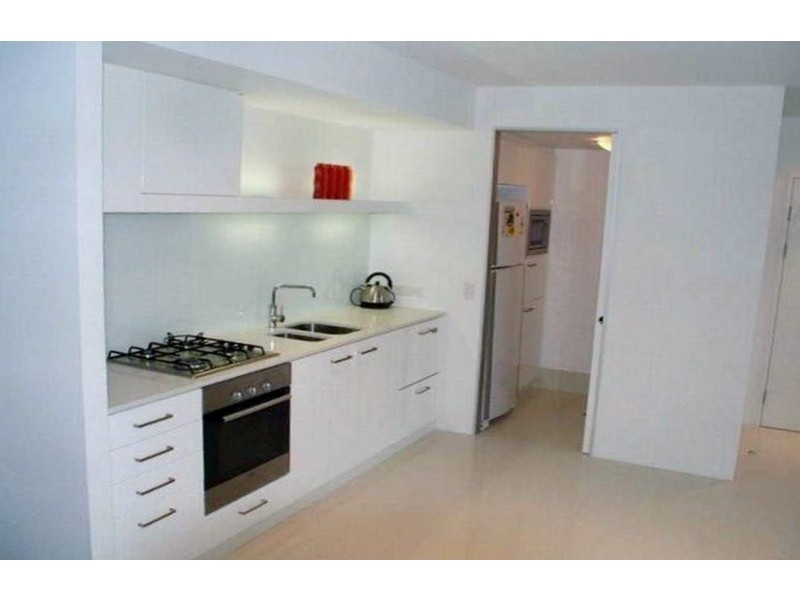 1010/”Q1″ 9 Hamilton Avenue, Surfers Paradise QLD 4217