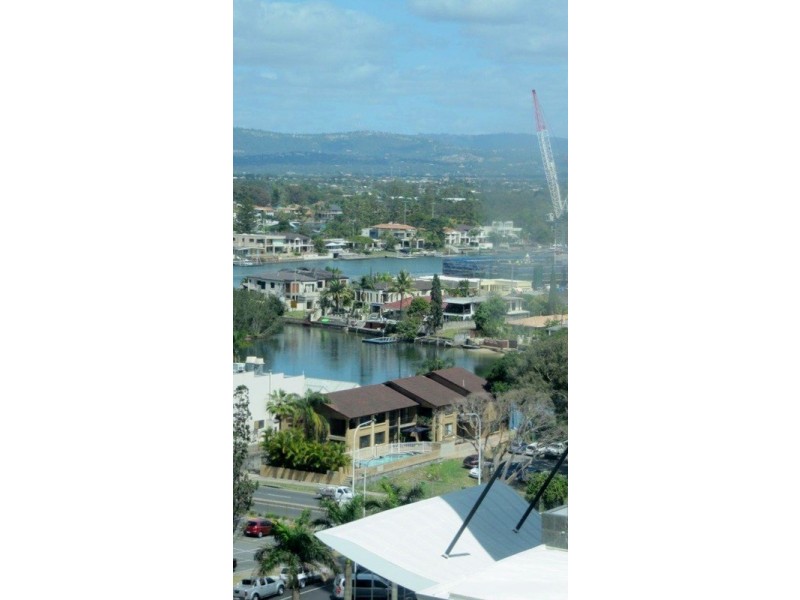 1010/”Q1″ 9 Hamilton Avenue, Surfers Paradise QLD 4217