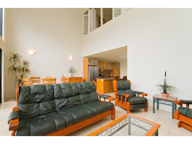 31 Railway Street, Southport QLD 4215