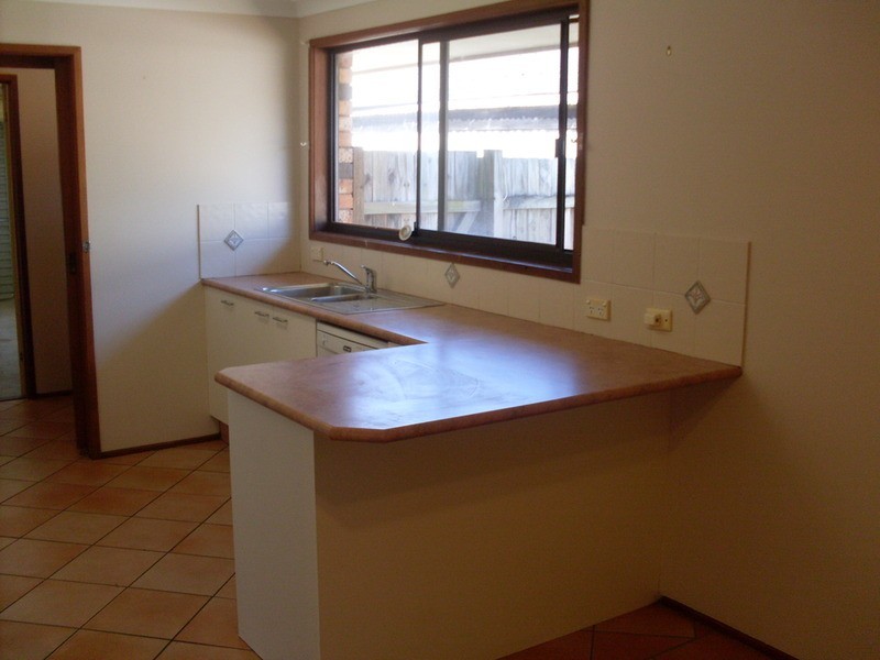 8 Nootka Court, Broadbeach Waters QLD 4218