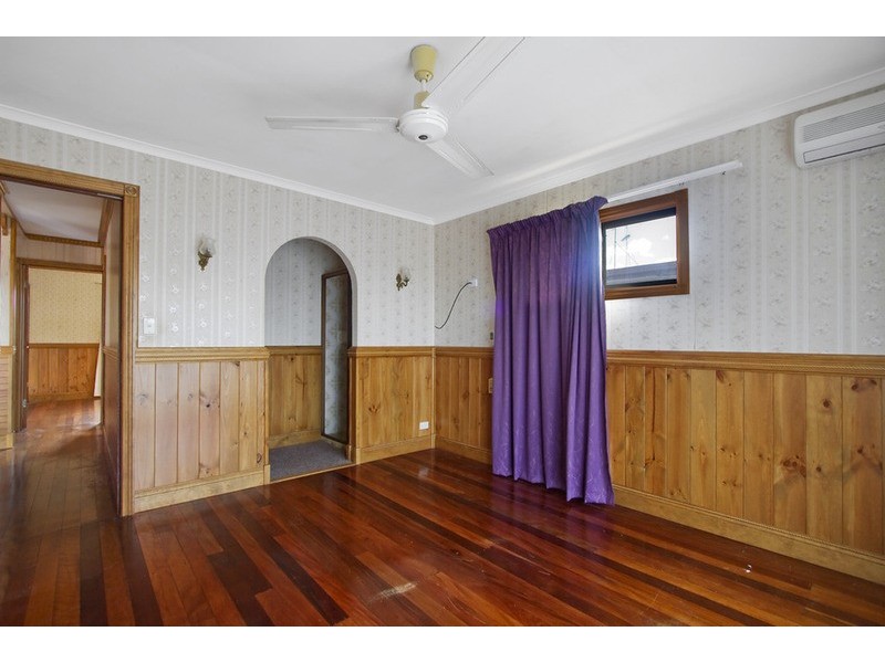 20 Plover Avenue, Paradise Point QLD 4216