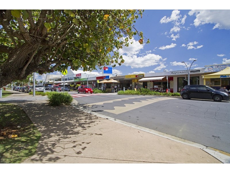 20 Plover Avenue, Paradise Point QLD 4216