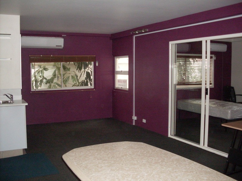 1/17 Orchard  Avenue, Surfers Paradise QLD 4217