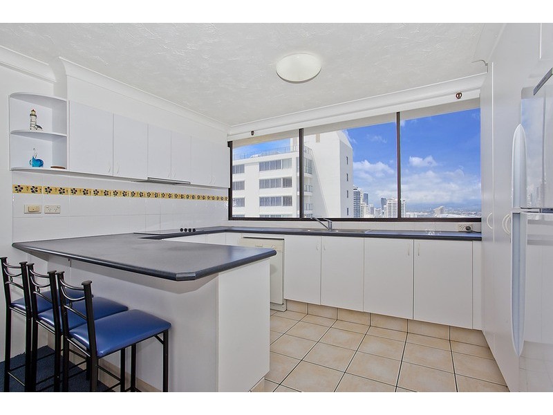 22E/4 Old Burleigh Road, Surfers Paradise QLD 4217
