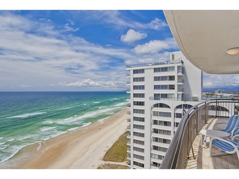 22E/4 Old Burleigh Road, Surfers Paradise QLD 4217
