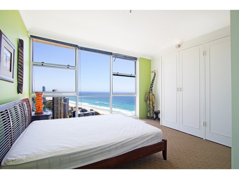 2802/3422 “Golden Gate” Surfers Boulevard, Surfers Paradise QLD 4217