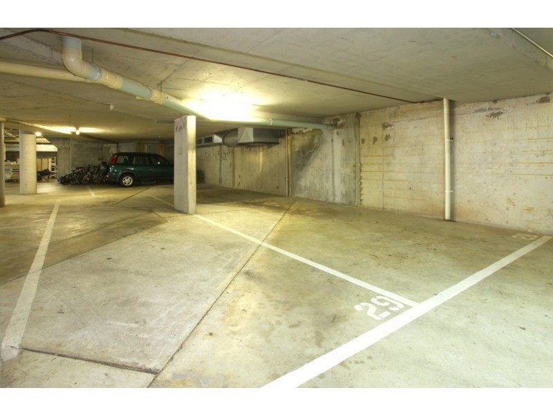 48/19 “Surfers Mayfair” Riverview  Parade, Surfers Paradise QLD 4217