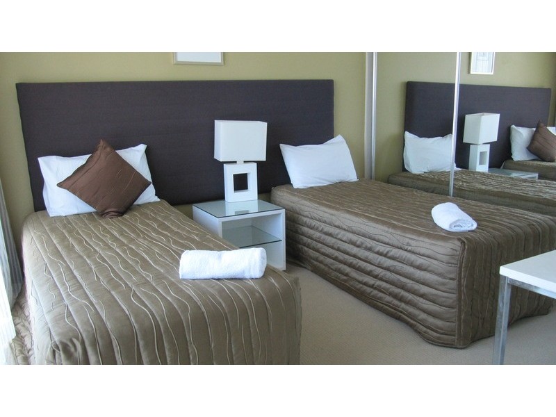 CHEVRON RENAISSANCE 23 Ferny Avenue, Surfers Paradise QLD 4217