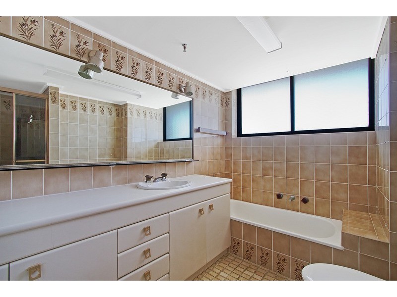 30A /80 The Esplanade, Surfers Paradise QLD 4217