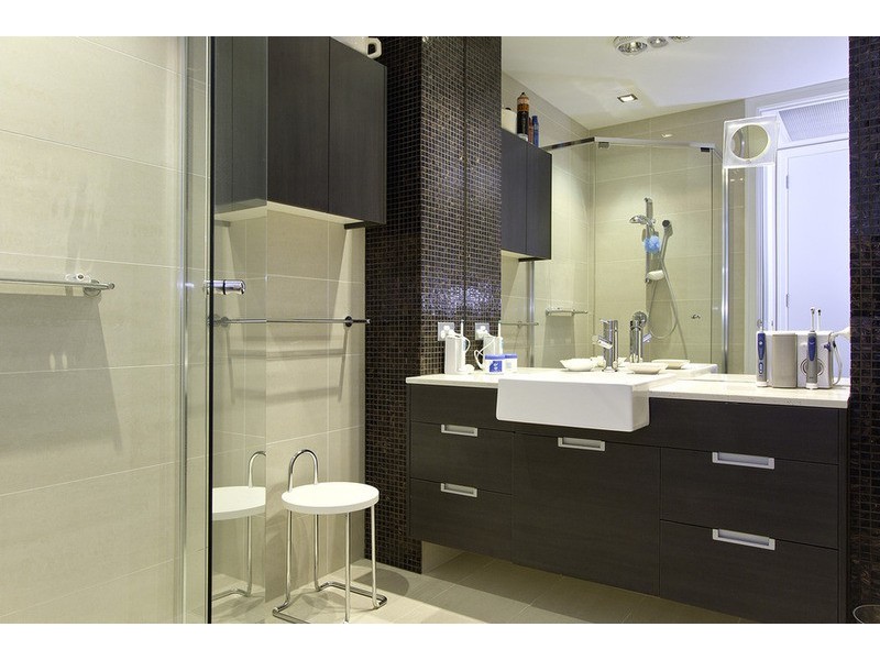 32 “Oasis” Oatland Esplanade, Runaway Bay QLD 4216