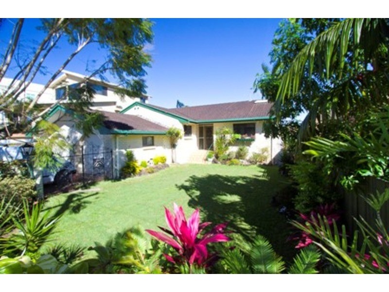 38 Sunset Boulevard, Surfers Paradise QLD 4217