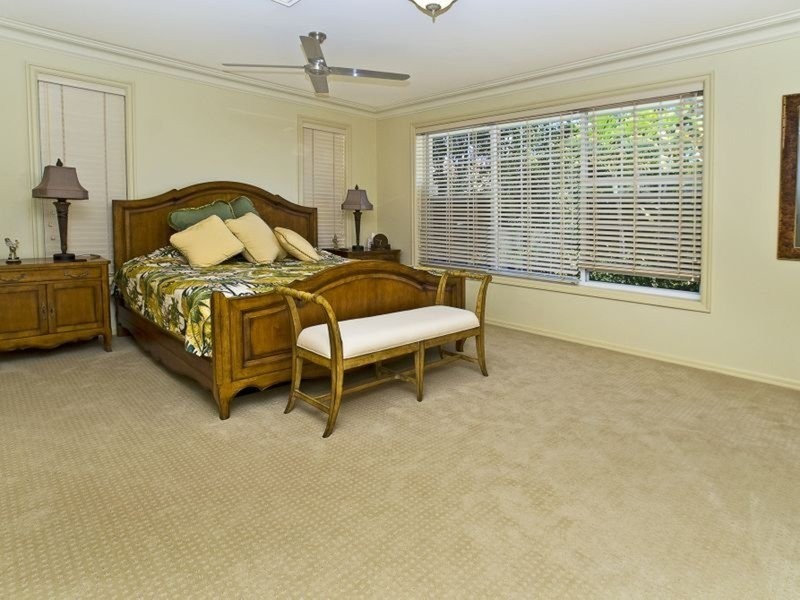 Paradise Waters QLD 4217