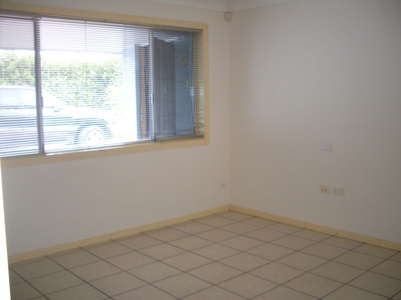 72 Ashmore Road, Bundall QLD 4217