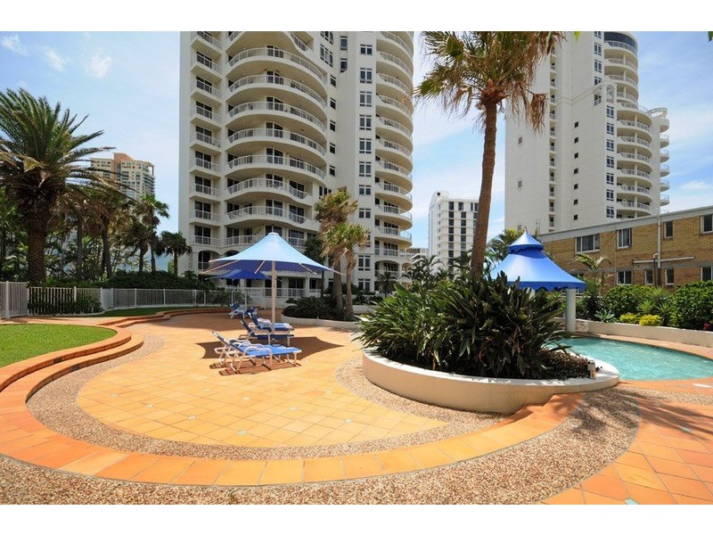 7 Elkhorn Avenue, Surfers Paradise QLD 4217