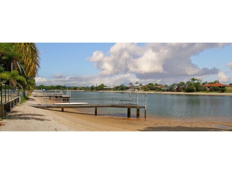 169 Rio Vista Boulevard, Broadbeach Waters QLD 4218