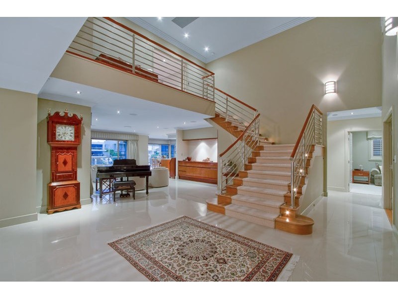 35 Norseman Court, Paradise Waters QLD 4217