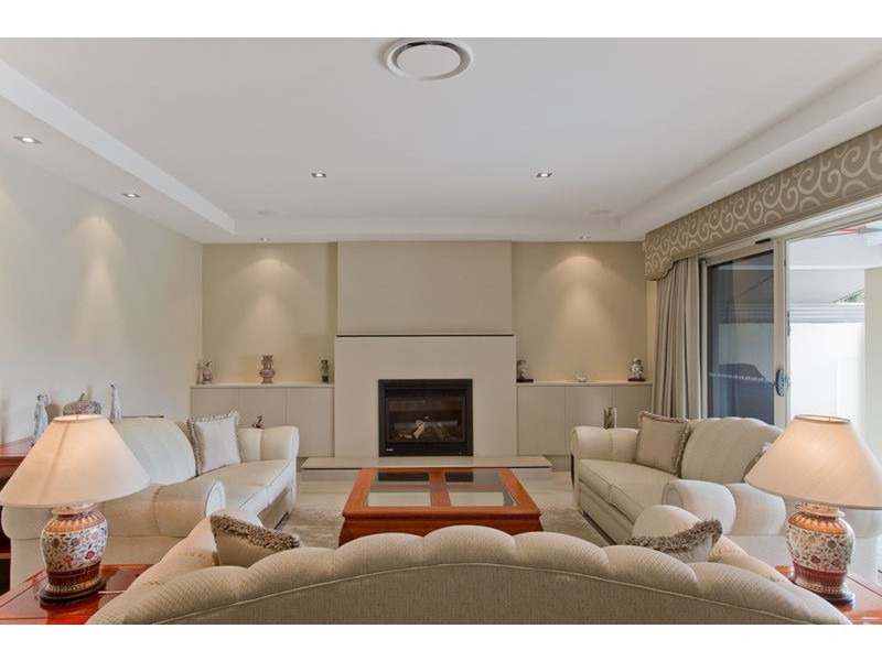 35 Norseman Court, Paradise Waters QLD 4217
