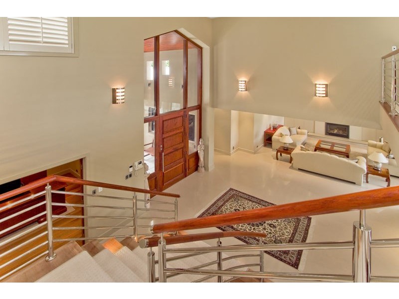 35 Norseman Court, Paradise Waters QLD 4217