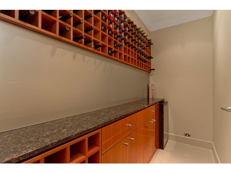 35 Norseman Court, Paradise Waters QLD 4217