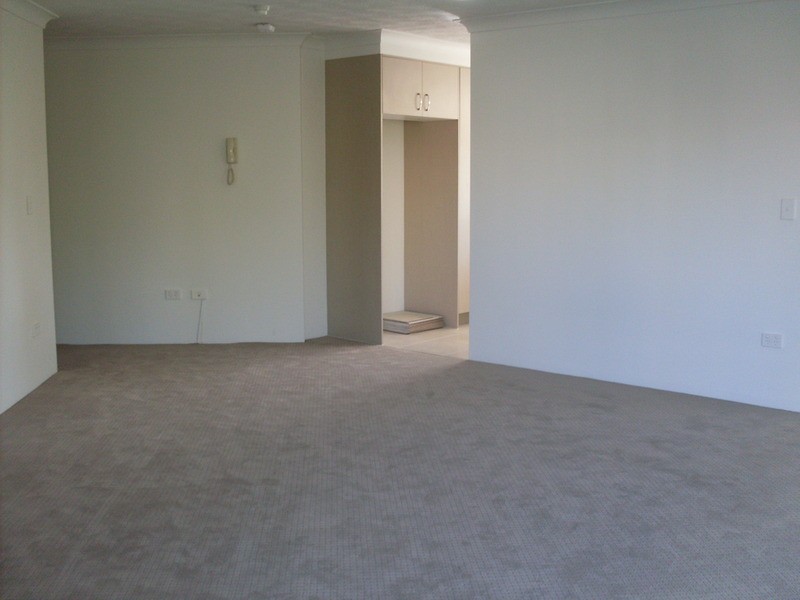 201/21  Peninsular  Drive, Surfers Paradise QLD 4217