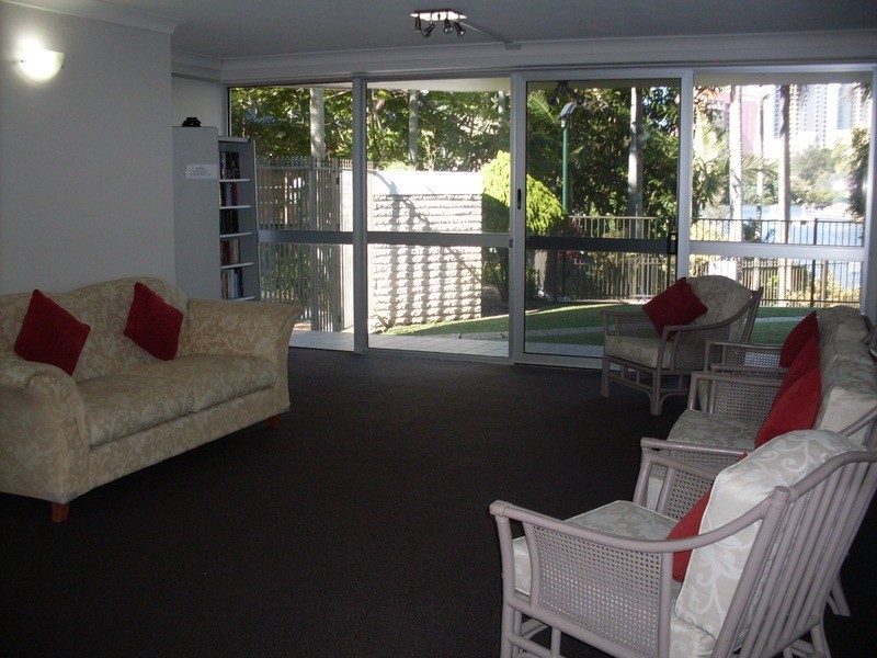201/21  Peninsular  Drive, Surfers Paradise QLD 4217