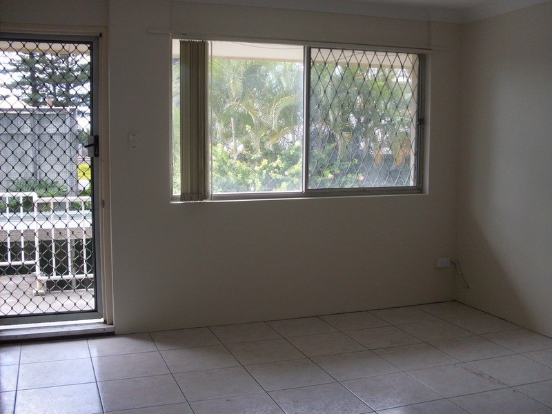 7/12-14 Hamilton  Avenue, Surfers Paradise QLD 4217