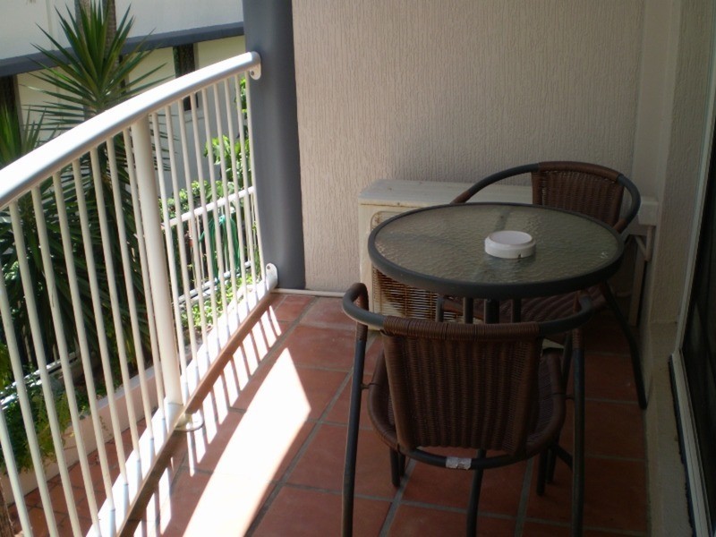 21 Markwell Avenue, Surfers Paradise QLD 4217