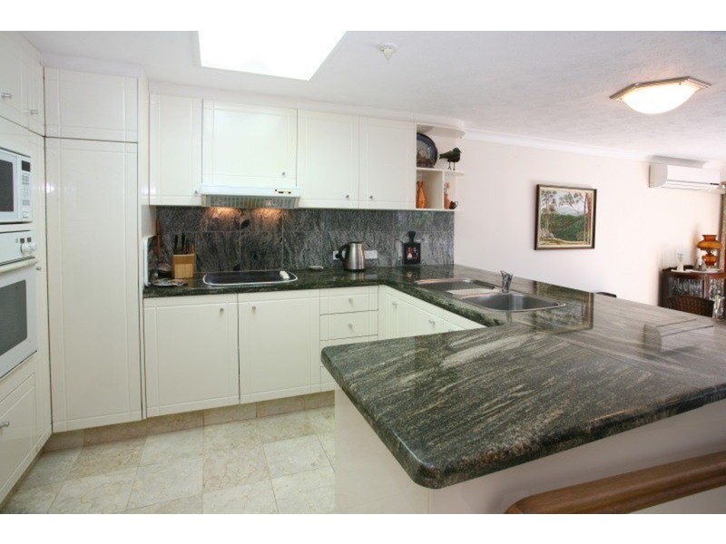7/19 Riverview Parade, Surfers Paradise QLD 4217