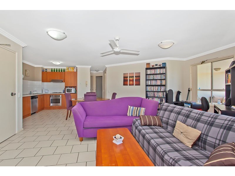 142 Stanhill Drive, Chevron Island QLD 4217